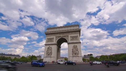 Time lapse of the Arc De Triomphe in Paris. Stock Footage 205607637