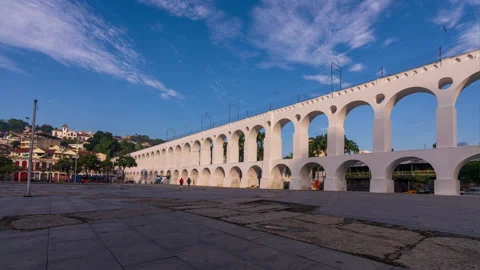 Time lapse from the Arcos da Lapa aquaduct in Rio de Janeiro Stock-Footage 341979997