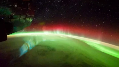 Time lapse of Aurora Australis over the Southern Pacific Ocean. Video stock 74285671