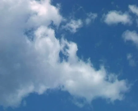 Time lapse background - white cloud flying on blue sky Vidéo 355242