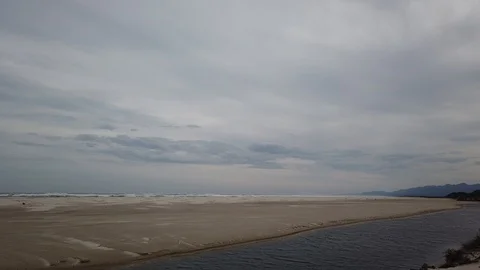 Time-lapse of beach near Strahan in Tasmania Stock Footage 106929163
