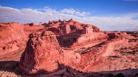 Time Lapse - Beatiful Clouds Moving Over Delicate Arch - Utah - USA Stock Footage 90450171