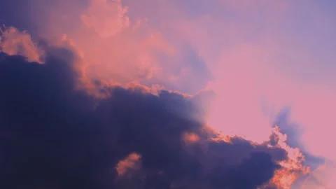 Time lapse, beautiful cloud movement In the sky with a bright sun Stock-Footage 250151607