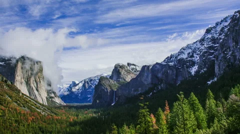 Time Lapse - Beautiful Clouds Moving Over Yosemite Valley, USA Stock Footage 59849863