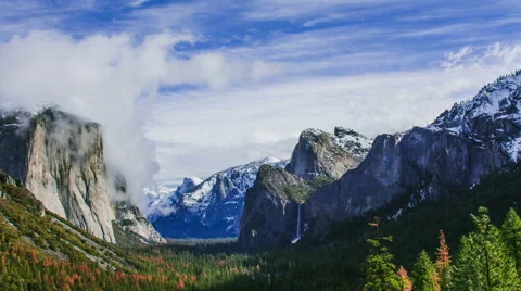 Time Lapse - Beautiful Clouds Moving Over Yosemite Valley in California-USA Stock Footage 65909060