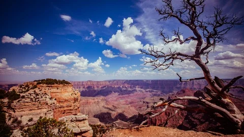 Time Lapse- Beautiful clouds moving over Grand Canyon in Arizona Stock Footage 92875271