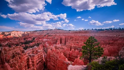 Time Lapse - Beautiful Clouds Moving Over Bryce Canyon National Park in Utah Stock Footage 93873911