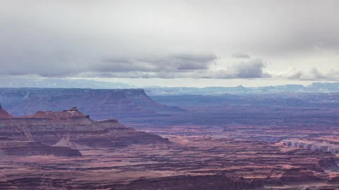 Time Lapse - Beautiful Clouds Moving Over the Dead Horse Sate Park in Utah Stock Footage 178148033