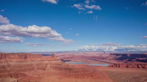 Time Lapse - Beautiful Clouds Moving Over the Dead Horse Sate Park in Utah Stock Footage 178151896