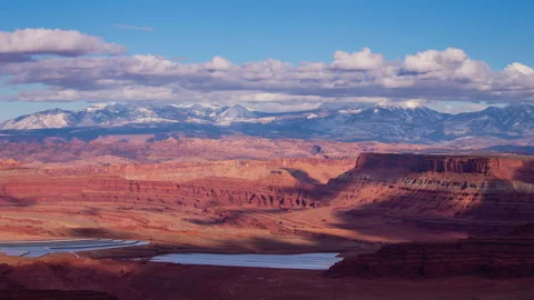 Time Lapse - Beautiful Clouds Moving Over the Dead Horse Sate Park in Utah Stock Footage 178158196