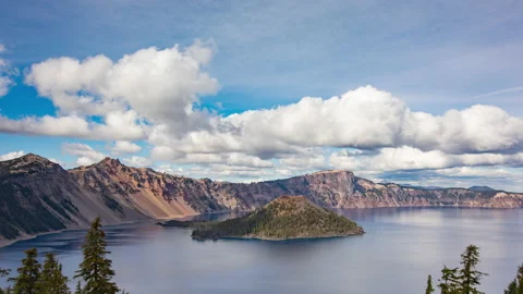 Time lapse - Beautiful Clouds over the mountain range in Crater Lake Stock Footage 166423405