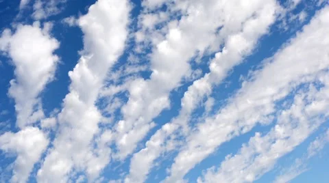 Time lapse. Beautiful cloudscape with large, building clouds Stock-Footage 69016574