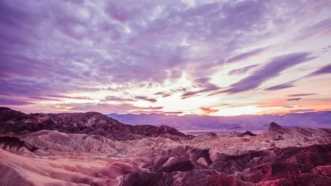 Time Lapse - Beautiful Cloudscape over Zebraski Point in Death Valley - 4K Video stock 85870428