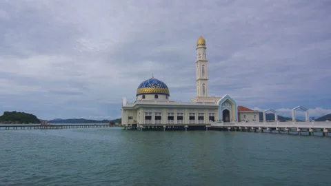 Time-lapse of beautiful floating mosque at Pangkor Island during sunrise. Stock Footage 226863635