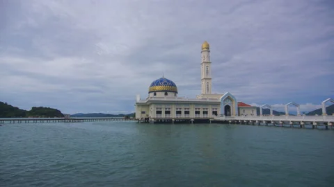 Time-lapse of beautiful floating mosque at Pangkor Island during sunrise. Stock Footage 226863647