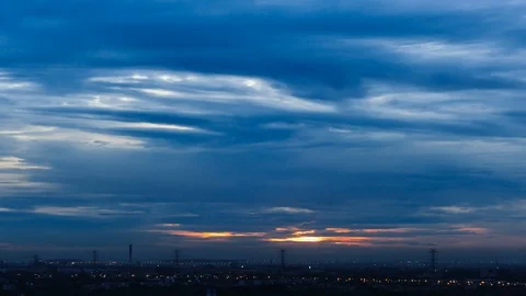 Time lapse beautiful fluffy freshness cloudy blue sky Vídeos de archivo 91007063