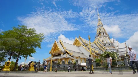 Time Lapse beautiful landscape of Wat Sothon Wararam Worawihan Stock Footage 90489886