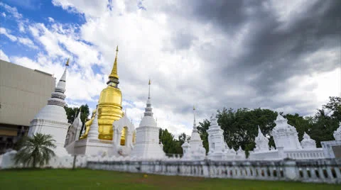 Time lapse beautiful old temple and nice sky of thailand Stock Footage 27080743