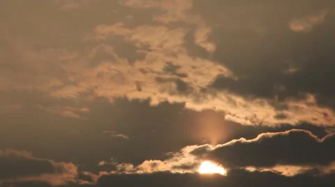 Time lapse of beautiful sunrise with clouds Video stock 67488537