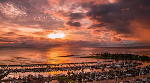 Time Lapse - Beautiful Sunset Clouds over Honolulu, Hawaii, USA Stock Footage 66878956
