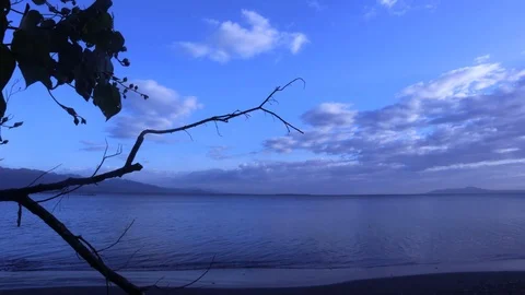 Time lapse black sand beach 動画素材 101343361