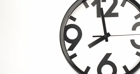 Time lapse, The black wall clock shows the passage of time. Video stock 167368938