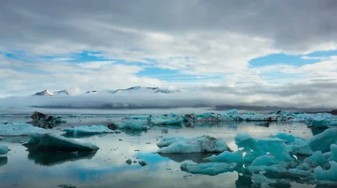 Time Lapse of blue icebergs floating in Jokulsarlon glacial lagoon Stock-Footage 52222385