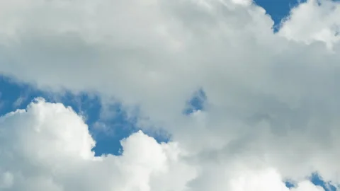 Time lapse of blue sky and white clouds Stock Footage 251344176