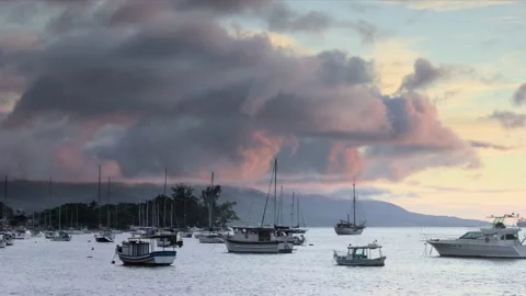 A time lapse from boats swing with the wind in Ilhabela island in São Paulo Stat Stock Footage 165126273