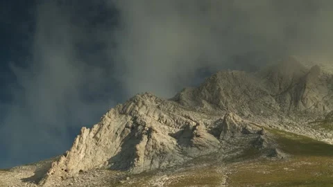 Time lapse of breathtaking mountain landscape. Stock Footage 327169032