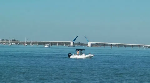 Time lapse bridge closing with boat traffic Stock Footage 10595126