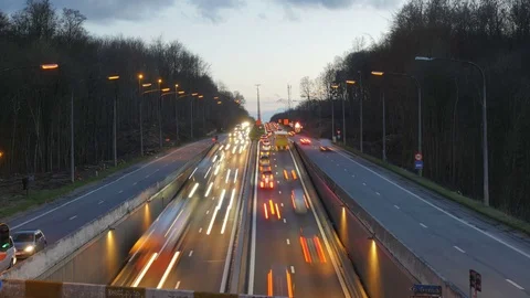 Time Lapse Brussels Highway Traffic Vídeos de archivo 73338862