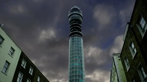 Time Lapse of BT Tower with sky replacement and Camera Movement Vídeo Stock 47757152