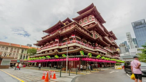 Time-lapse of Buddha Tooth Relic Temple landmark of singapore Video stock 249618628
