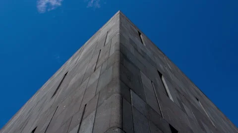 TIME LAPSE Building edge of the MUMOK Vienna – tracking shot Vídeo Stock 45573657