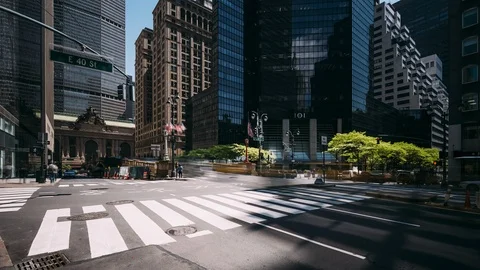 Time lapse - Car traffic and people on Park Avenue in Manhattan - New York - USA Stock Footage 108415909