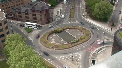 Time lapse cars on a roundabout 스톡 동영상 1055974