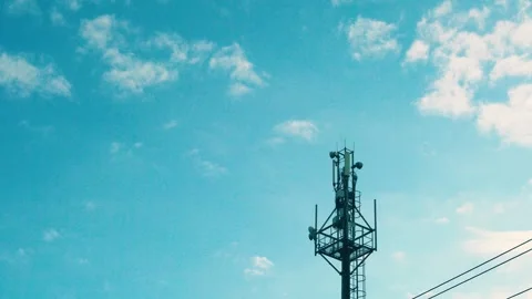 Time Lapse of Cellular GSM tower, Equipment of Mobile Operator Close-up and Whit Video stock 332853686