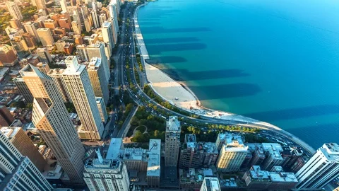 Time-lapse of the Chicago cityscape from high above 動画素材 102906190