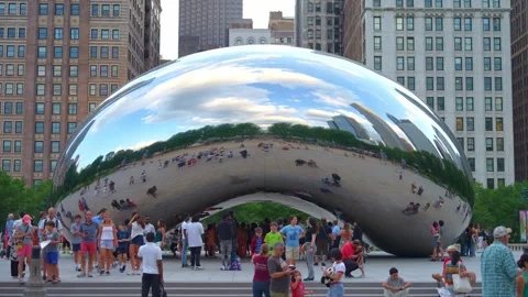Time Lapse Chicago Cloud Gate Reflecting Skyline And Crowd Stock Footage 336269928