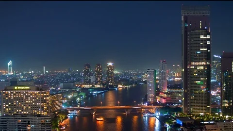 Time lapse Chowpraya River night / River night view of Bangkok city Thailand. Stock Footage 77849614