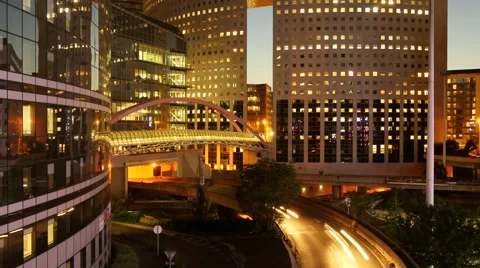 Time lapse of city at night. modern business buildings. traffic cars lights Video stock 40671708