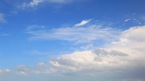 Time lapse clip of white clouds over blue sky Video stock 5460556