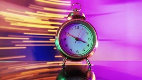 Time lapse clock moving fast light background Video stock 202925930