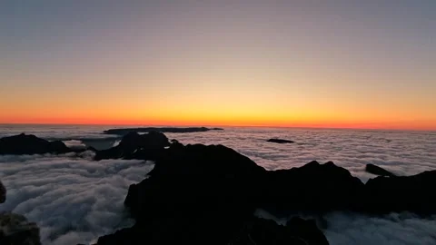 Time lapse of cloud inversion at sunset from Pico Ruivo in Madeira, Portugal. Stock Footage 311873035