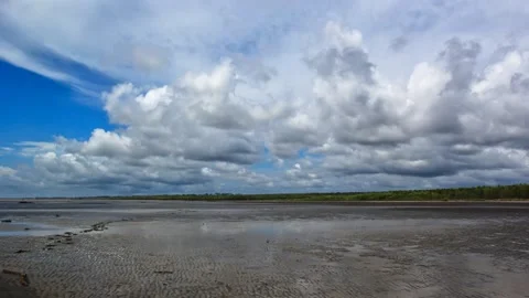 Time Lapse cloud at sand beach Stock Footage 154923314
