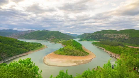 Time lapse - Clouds Above The Arda River, Bulgaria 库存影片 154585286