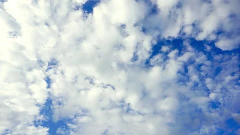 Time lapse  clouds and blue sunny sky, Stock Footage 290902359