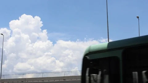Time Lapse of Clouds And Bridge With People And Cars Passing By 스톡 동영상 71467329