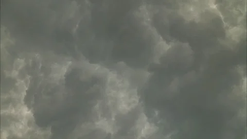 Time lapse of clouds and rain Video stock 90566453